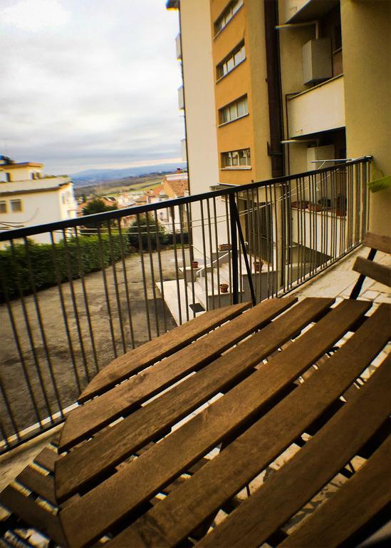 Апартаменты Enzo Lettings Кьянчано-Терме Экстерьер фото